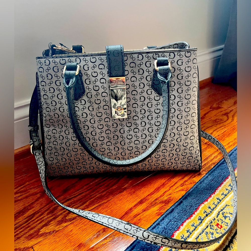 Guess leather bag